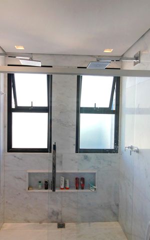 Apartamento para alugar com 150m², 3 quartos e 4 vagasBanheiro da Suíte 1