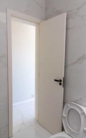 Casa à venda com 108m², 2 quartos e 2 vagas Casa à venda com 108m², 2 quartos e 2 vagasBanheiro da Suíte 2