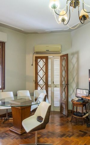 Casa à venda com 320m², 4 quartos e 1 vaga Casa à venda com 320m², 4 quartos e 1 vagaSala 2