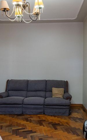 Casa à venda com 320m², 4 quartos e 1 vaga Casa à venda com 320m², 4 quartos e 1 vagaSala 2