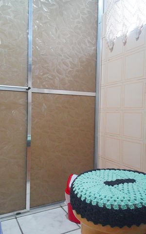 Casa à venda com 80m², 2 quartos e 1 vagaBanheiro