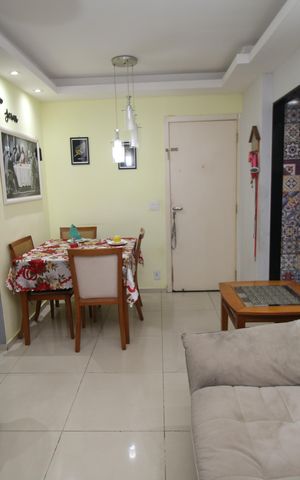 Apartamento à venda com 48m², 2 quartos e 1 vagaSala