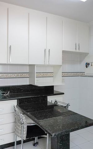 Apartamento à venda com 87m², 3 quartos e 2 vagasCozinha