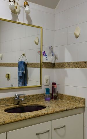 Casa à venda com 324m², 4 quartos e 1 vaga Casa à venda com 324m², 4 quartos e 1 vagaBanheiro 1º Pavimento