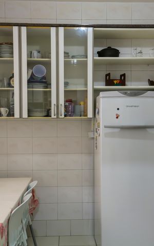 Casa à venda com 324m², 4 quartos e 1 vaga Casa à venda com 324m², 4 quartos e 1 vagaCozinha 1º Pavimento