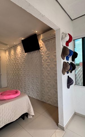 Casa à venda com 118m², 2 quartos e 2 vagas Casa à venda com 118m², 2 quartos e 2 vagasSuíte