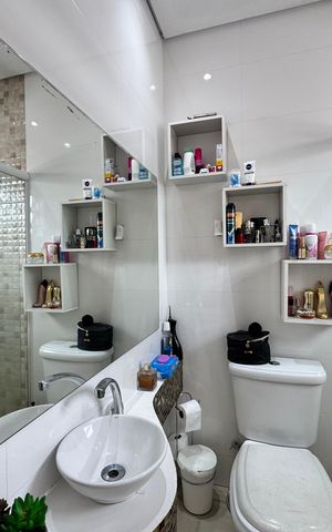 Casa à venda com 118m², 2 quartos e 2 vagas Casa à venda com 118m², 2 quartos e 2 vagasBanheiro da Suíte