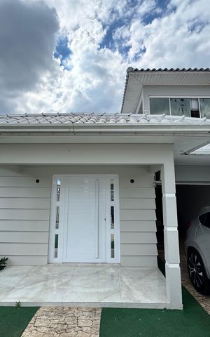 Casa à venda com 118m², 2 quartos e 2 vagas Casa à venda com 118m², 2 quartos e 2 vagasÁrea Externa