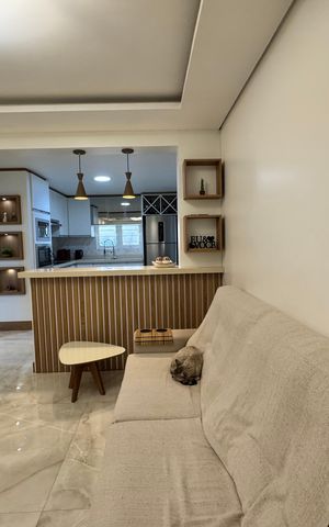 Casa à venda com 118m², 2 quartos e 2 vagas Casa à venda com 118m², 2 quartos e 2 vagasSala