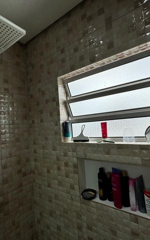 Casa à venda com 118m², 2 quartos e 2 vagas Casa à venda com 118m², 2 quartos e 2 vagasBanheiro da Suíte