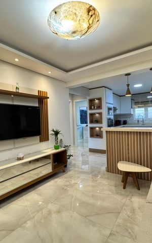 Casa à venda com 118m², 2 quartos e 2 vagas Casa à venda com 118m², 2 quartos e 2 vagasSala