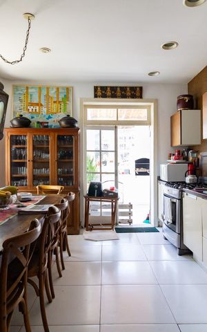 Apartamento à venda com 200m², 3 quartos e sem vaga Apartamento à venda com 200m², 3 quartos e sem vagaCozinha