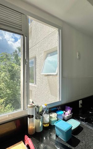 Apartamento à venda com 43m², 2 quartos e 1 vaga Apartamento à venda com 43m², 2 quartos e 1 vagaCozinha e Área de Serviço