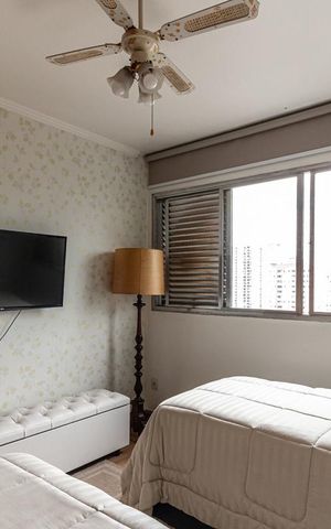 Apartamento à venda com 220m², 3 quartos e 1 vaga Apartamento à venda com 220m², 3 quartos e 1 vagaQuarto 1