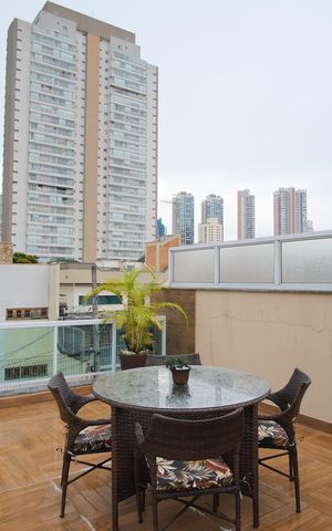 Casa à venda com 171m², 3 quartos e 2 vagasTerraço