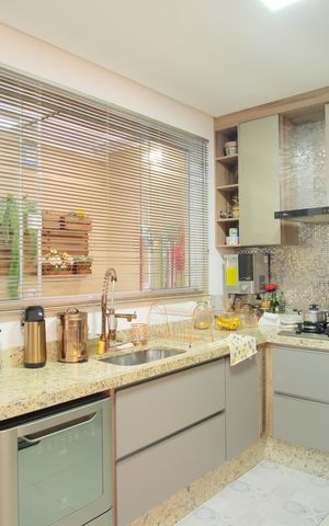 Casa à venda com 171m², 3 quartos e 2 vagasCozinha