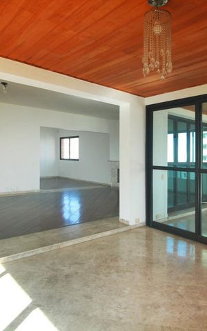 Apartamento à venda com 260m², 4 quartos e 4 vagas