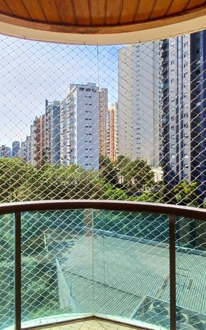 Apartamento à venda com 260m², 4 quartos e 4 vagas