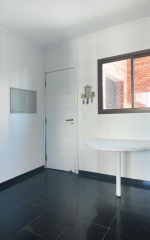 Apartamento à venda com 260m², 4 quartos e 4 vagas