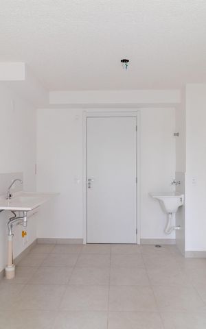 Apartamento à venda com 35m², 2 quartos e sem vaga Apartamento à venda com 35m², 2 quartos e sem vagaSala/Cozinha/Área de Serviço
