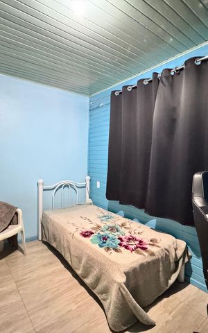 Casa à venda com 150m², 4 quartos e 1 vaga Casa à venda com 150m², 4 quartos e 1 vagaQuarto 3