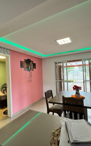 Casa à venda com 150m², 4 quartos e 1 vaga Casa à venda com 150m², 4 quartos e 1 vagaCozinha