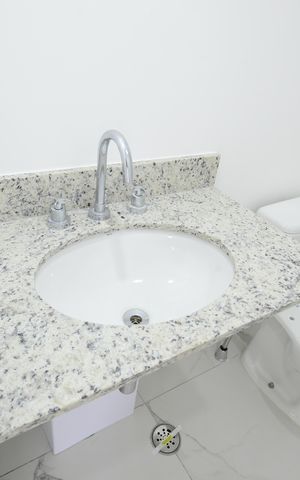 Apartamento à venda com 40m², 2 quartos e sem vagaBanheiro