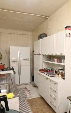 Casa à venda com 162m², 2 quartos e 1 vagaCozinha