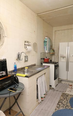 Casa à venda com 162m², 2 quartos e 1 vagaCozinha