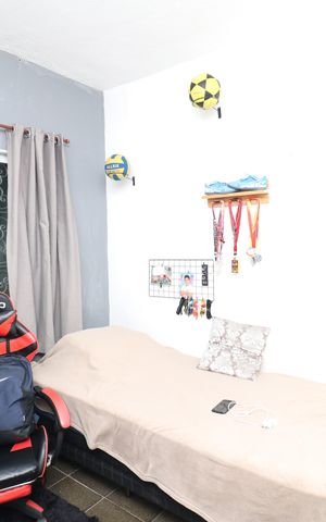 Casa à venda com 162m², 2 quartos e 1 vagaQuarto 2
