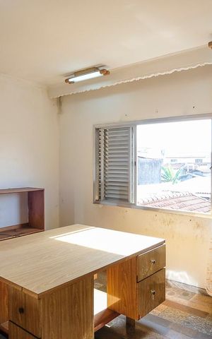Casa à venda com 280m², 5 quartos e 3 vagasQuarto 4
