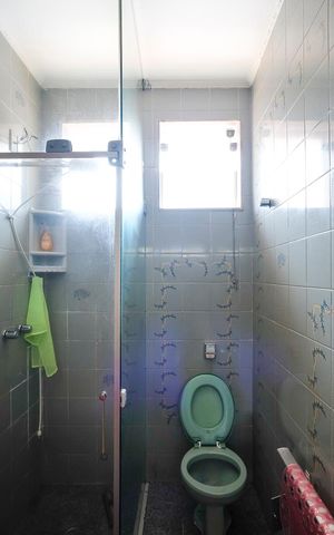 Casa à venda com 280m², 5 quartos e 3 vagasBanheiro da Suíte