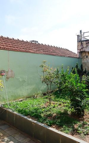 Casa à venda com 280m², 5 quartos e 3 vagasJardim