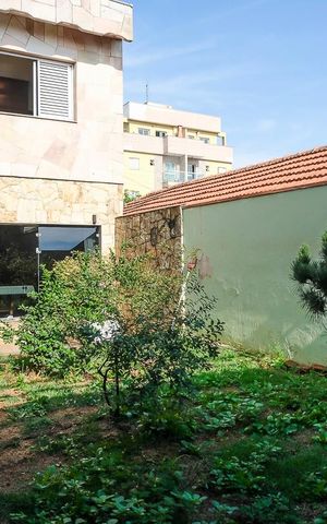 Casa à venda com 280m², 5 quartos e 3 vagasJardim