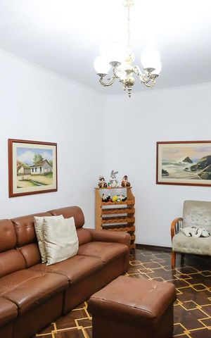 Casa à venda com 453m², 4 quartos e 3 vagasSala 1
