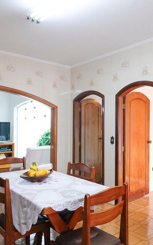 Casa à venda com 453m², 4 quartos e 3 vagasCozinha