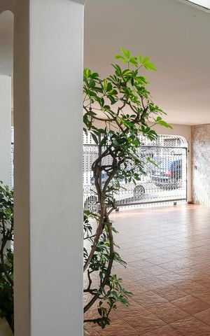 Casa à venda com 453m², 4 quartos e 3 vagasGaragem