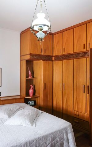 Casa à venda com 453m², 4 quartos e 3 vagasSuíte
