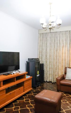 Casa à venda com 453m², 4 quartos e 3 vagasSala 1