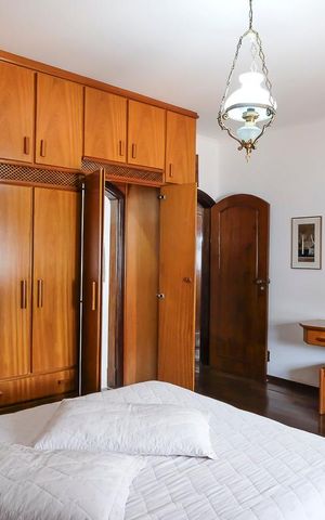 Casa à venda com 453m², 4 quartos e 3 vagasSuíte