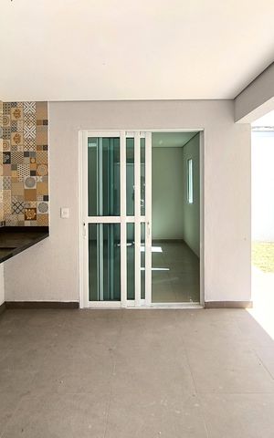 Casa de condomínio à venda com 190m², 3 quartos e 4 vagas Casa de condomínio à venda com 190m², 3 quartos e 4 vagasÁrea comum