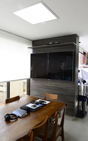 Apartamento à venda com 210m², 4 quartos e 4 vagasVaranda gourmet