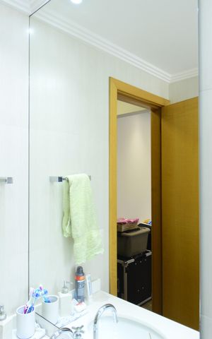 Apartamento à venda com 210m², 4 quartos e 4 vagasBanheiro Suíte 1