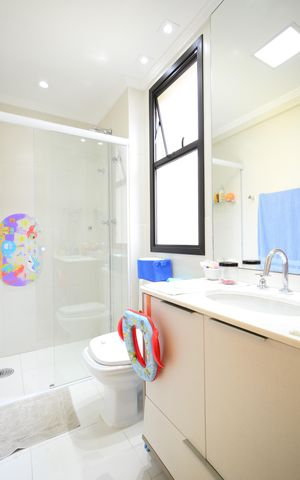 Apartamento à venda com 210m², 4 quartos e 4 vagasBanheiro Suíte 3