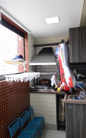Apartamento à venda com 210m², 4 quartos e 4 vagasVaranda gourmet