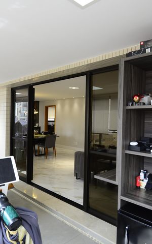 Apartamento à venda com 210m², 4 quartos e 4 vagasVaranda gourmet