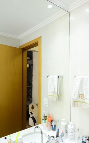 Apartamento à venda com 210m², 4 quartos e 4 vagasBanheiro Suíte 2