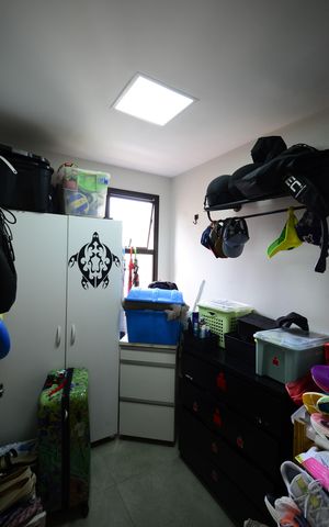 Apartamento à venda com 210m², 4 quartos e 4 vagasQuarto de Serviço