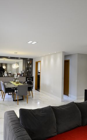 Apartamento à venda com 210m², 4 quartos e 4 vagasSala