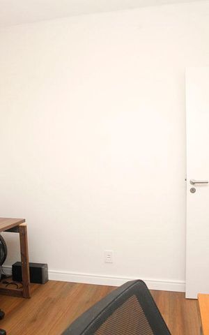 Casa à venda com 450m², 3 quartos e 1 vagaEscritório